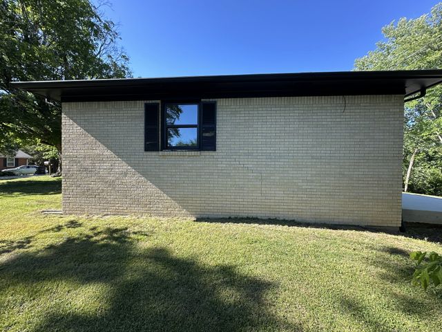 198 Epperson Ave, Cookeville, TN 38506