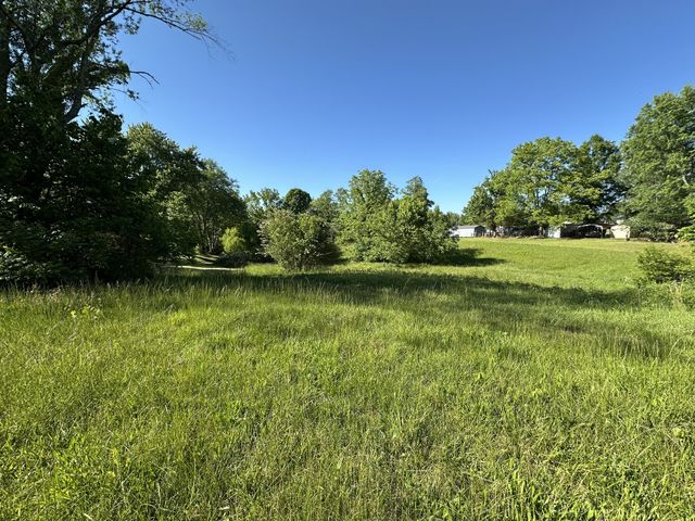 198 Epperson Ave, Cookeville, TN 38506