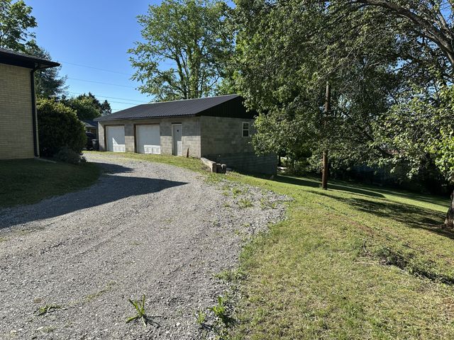 198 Epperson Ave, Cookeville, TN 38506