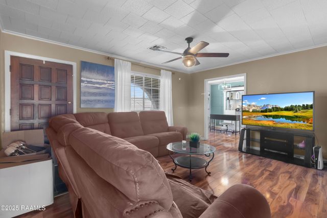 112 Kingswood Drive, Lafayette, LA 70501