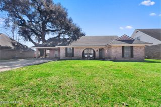 112 Kingswood Drive, Lafayette, LA 70501