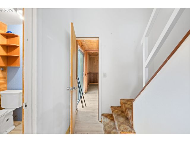 4311 K Pl, Seaview, WA 98644