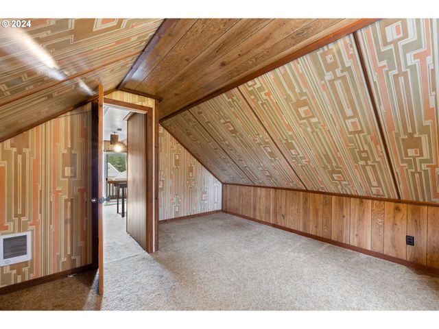 4311 K Pl, Seaview, WA 98644