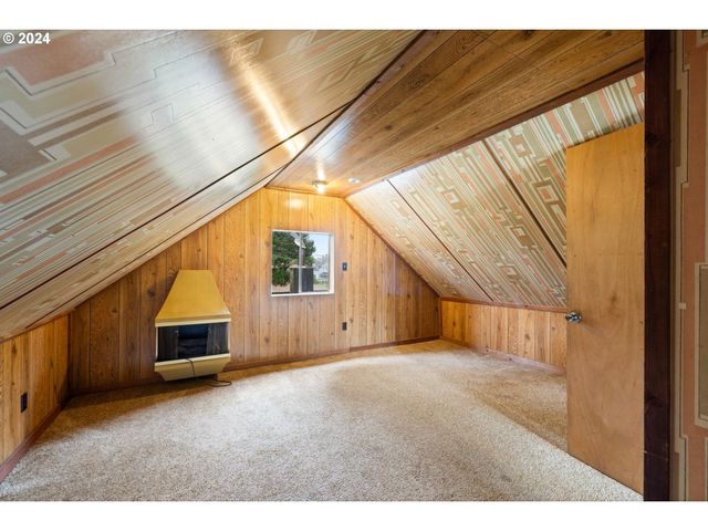 4311 K Pl, Seaview, WA 98644