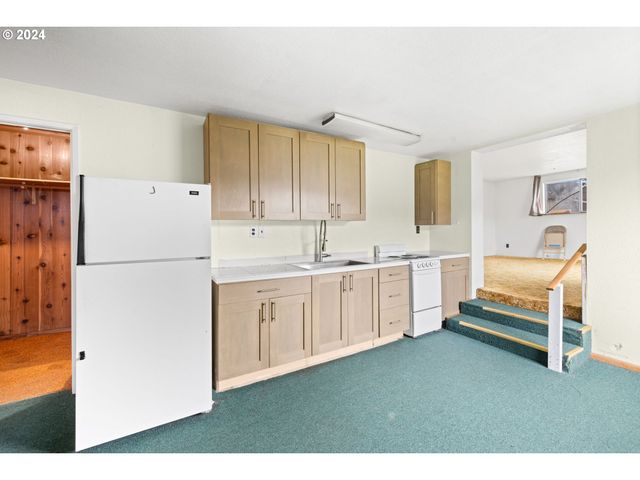 4311 K Pl, Seaview, WA 98644