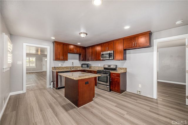 1274 W 3rd, San Pedro, CA 90732