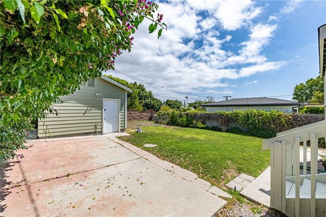 1274 W 3rd, San Pedro, CA 90732