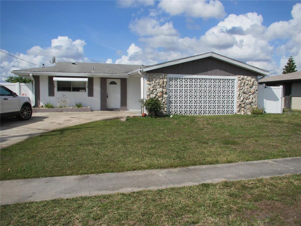 2511 CONWAY BOULEVARD, Port Charlotte, FL 33952