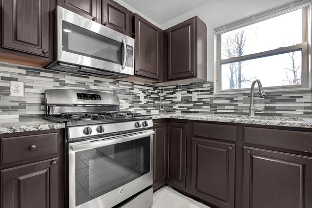 617 Arden Street, Lewis Center, OH 43035