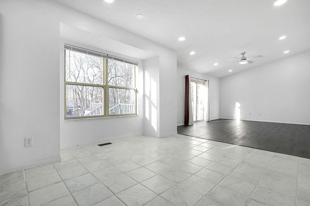 617 Arden Street, Lewis Center, OH 43035