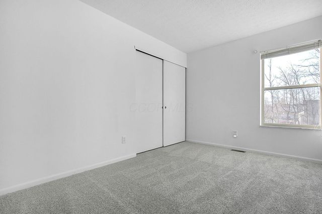 617 Arden Street, Lewis Center, OH 43035