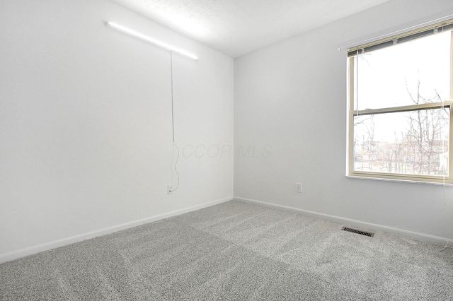 617 Arden Street, Lewis Center, OH 43035