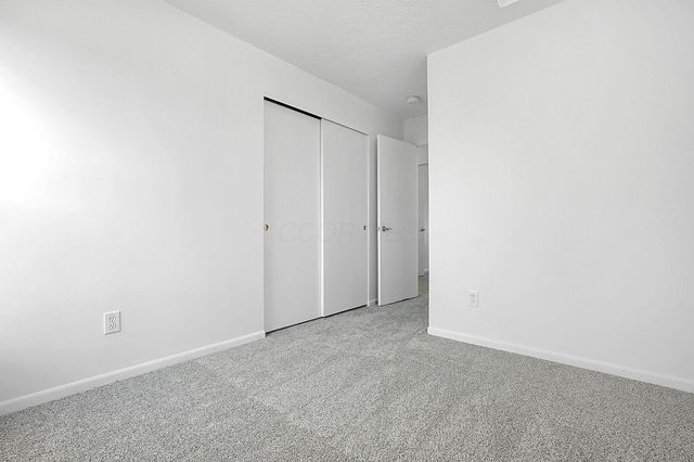 617 Arden Street, Lewis Center, OH 43035