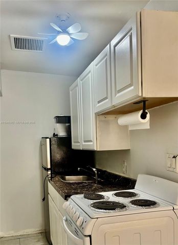 2020 NE 26 st S, Fort Lauderdale, FL 33305