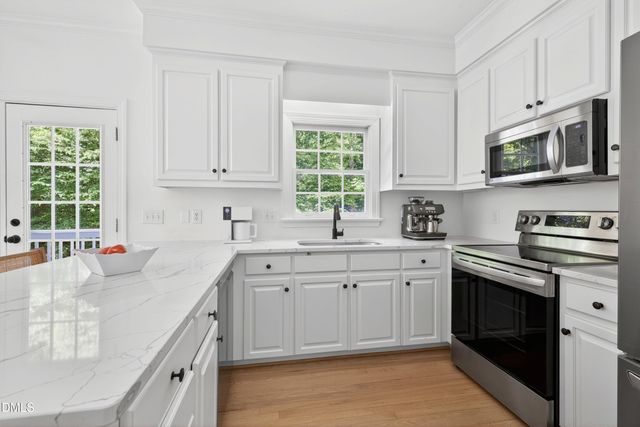 9021 Branch Creek Way, Apex, NC 27539