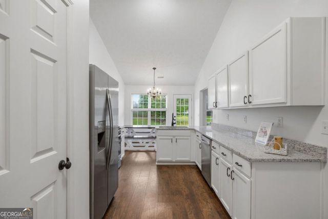 5828 Meadowfield Trace, Flowery Branch, GA 30542