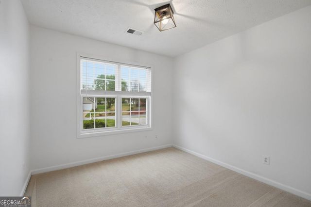 5828 Meadowfield Trace, Flowery Branch, GA 30542