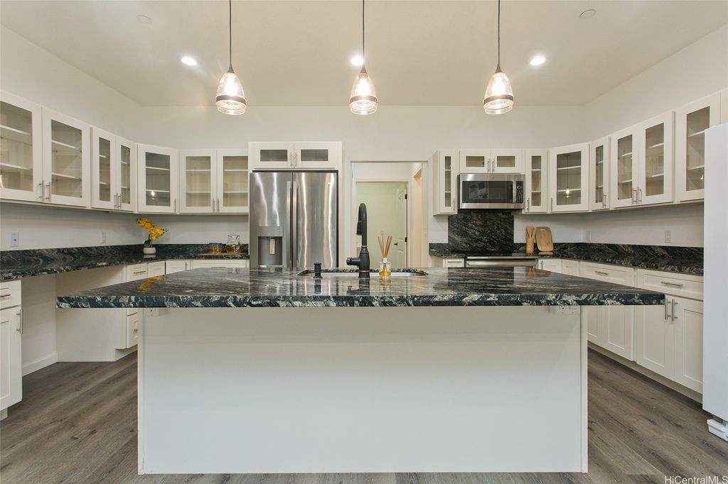 66-308 Paalaa Road A, Haleiwa, HI 96712