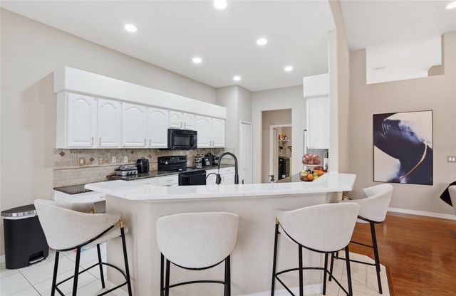 7215 COACHLIGHT STREET, Sarasota, FL 34243