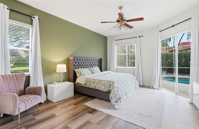 7215 COACHLIGHT STREET, Sarasota, FL 34243