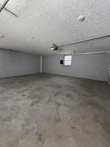 204 Crutchfield Street, Science Hill, KY 42553