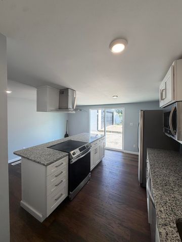 204 Crutchfield Street, Science Hill, KY 42553