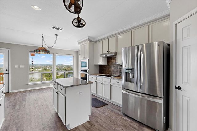 21200 High DR, Lago Vista, TX 78645