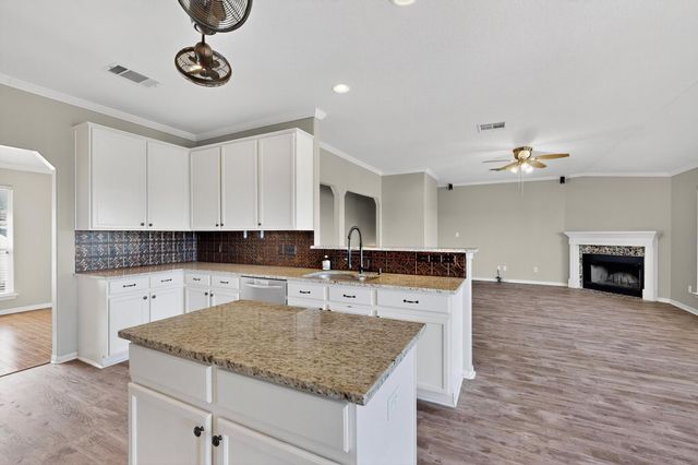 21200 High DR, Lago Vista, TX 78645