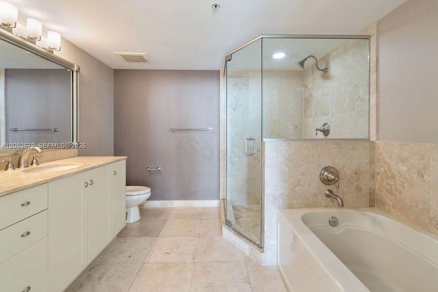 3232 SW 22nd Street 1701, Miami, FL 33145