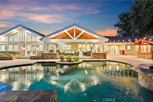 4771 Palm Avenue, Yorba Linda, CA 92886