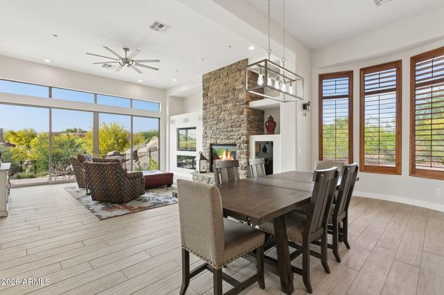 8310 E TUMBLEWEED Drive, Scottsdale, AZ 85266