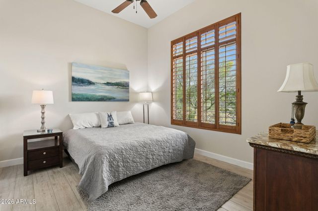 8310 E TUMBLEWEED Drive, Scottsdale, AZ 85266