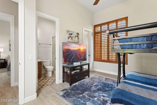 8310 E TUMBLEWEED Drive, Scottsdale, AZ 85266