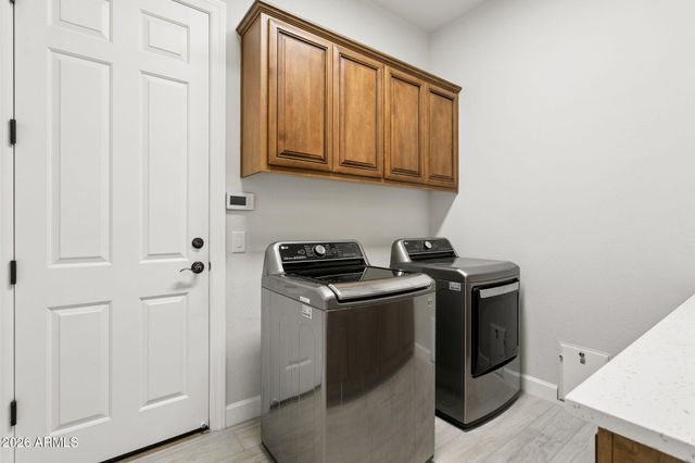 8310 E TUMBLEWEED Drive, Scottsdale, AZ 85266