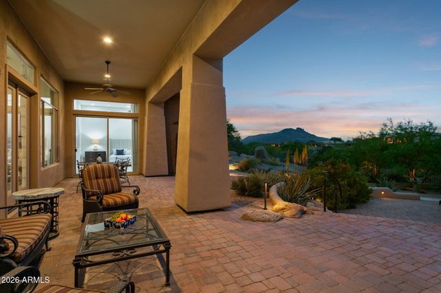 8310 E TUMBLEWEED Drive, Scottsdale, AZ 85266