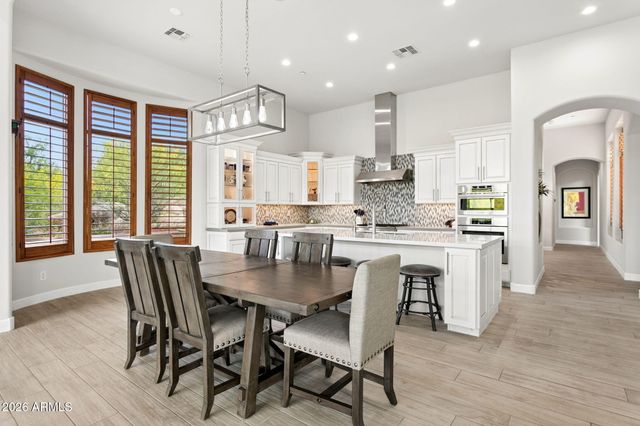 8310 E TUMBLEWEED Drive, Scottsdale, AZ 85266