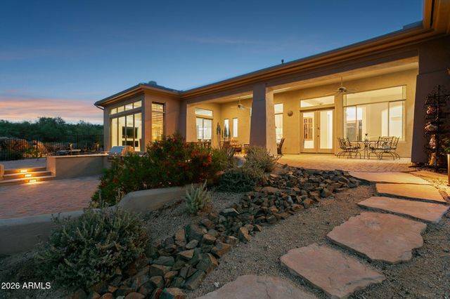 8310 E TUMBLEWEED Drive, Scottsdale, AZ 85266