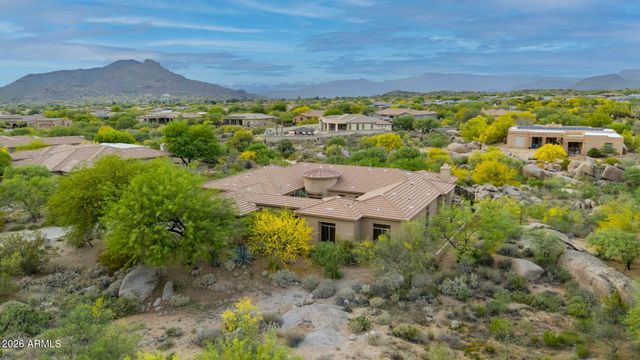 8310 E TUMBLEWEED Drive, Scottsdale, AZ 85266