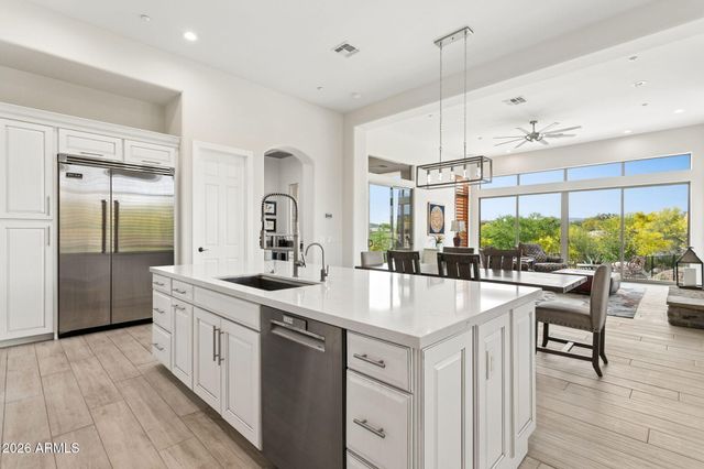 8310 E TUMBLEWEED Drive, Scottsdale, AZ 85266