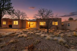 725 Monroe Street NE, Albuquerque, NM 87110