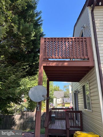 606 LONDONTOWN RD, Edgewater, MD 21037