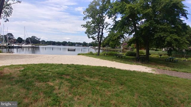 606 LONDONTOWN RD, Edgewater, MD 21037