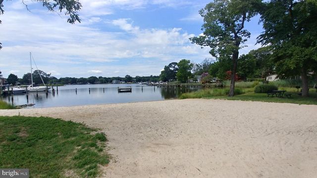 606 LONDONTOWN RD, Edgewater, MD 21037