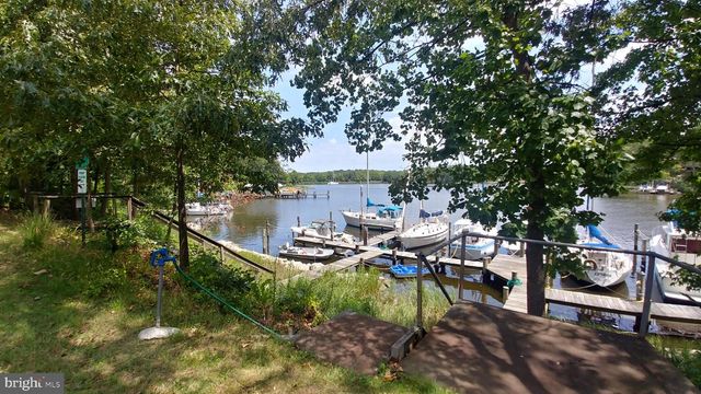 606 LONDONTOWN RD, Edgewater, MD 21037