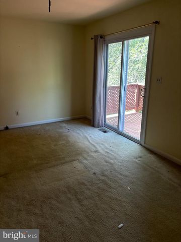 606 LONDONTOWN RD, Edgewater, MD 21037