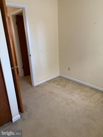 606 LONDONTOWN RD, Edgewater, MD 21037