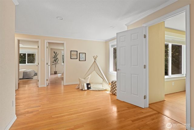 6149 115th Place SE, Bellevue, WA 98006