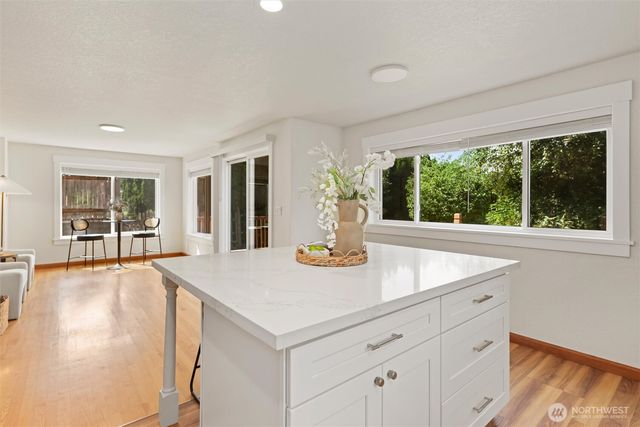 6149 115th Place SE, Bellevue, WA 98006