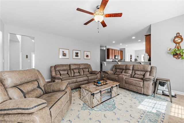 358 Daniel Trent Way, Kingsland, GA 31548