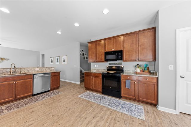 358 Daniel Trent Way, Kingsland, GA 31548